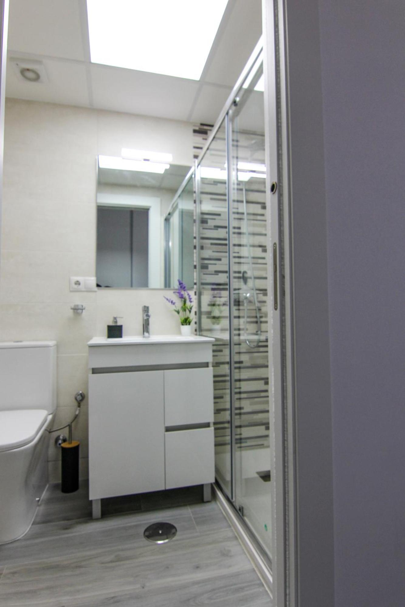 Estudio Recien Reformado En Primera Linea De Playa Apartment เบนัลมาเดนา ภายนอก รูปภาพ